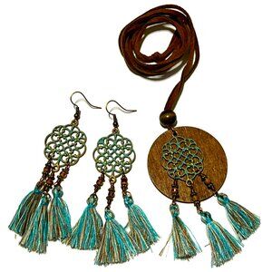 Women Bohemian Turquoise Tassel Necklace and Earrings Set with Brown Cord NWT